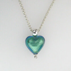 Blaues Muranoglas-Herz mit Silberkette