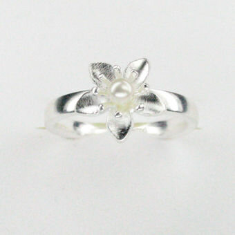 Bloomini Ring mit weißer Perle, 10mm, Sonderanfertigung