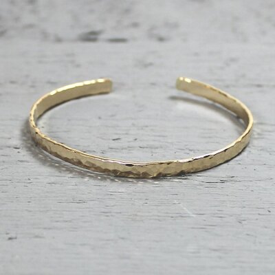 Jéh Jewels Armspange Touch of Gold gehämmert, flach, goldfilled