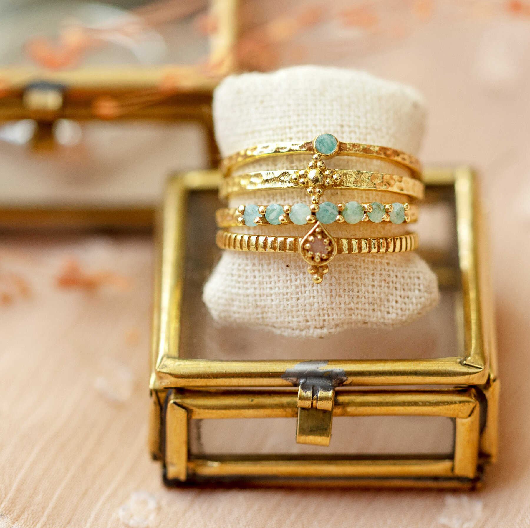 MUJA JUMA Armband ARLETTA, in Gold