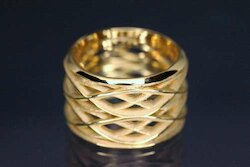 Breiter Ring wellenförmig durchbrochenes Muster von Lindenau Design © Lindenau Design