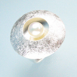 Manuela Carl Ring mit Perle, rund, Silber