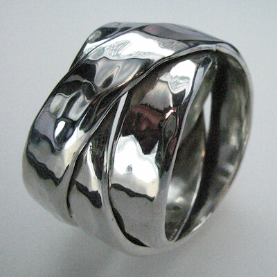 Mystic Maya Ring, 3-fach gewickelt, gehämmert, breit