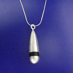 sim Schmuck Kette mit Tropfen-Anhänger, Acryl, Silber