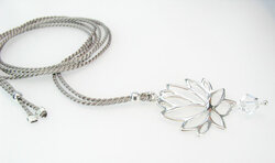 Unik Collection Seidenkette Lotusblume, Silber