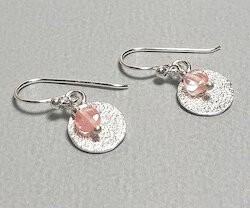 Unik Collection Ohrringe rundes Plättchen, rosa Kugel, Silber